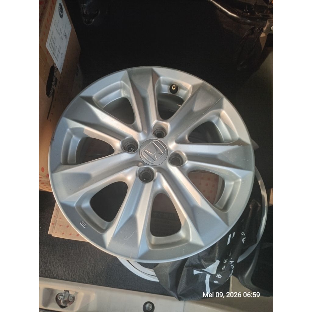 4 pcs Velg OEM Honda JazzRS 2013