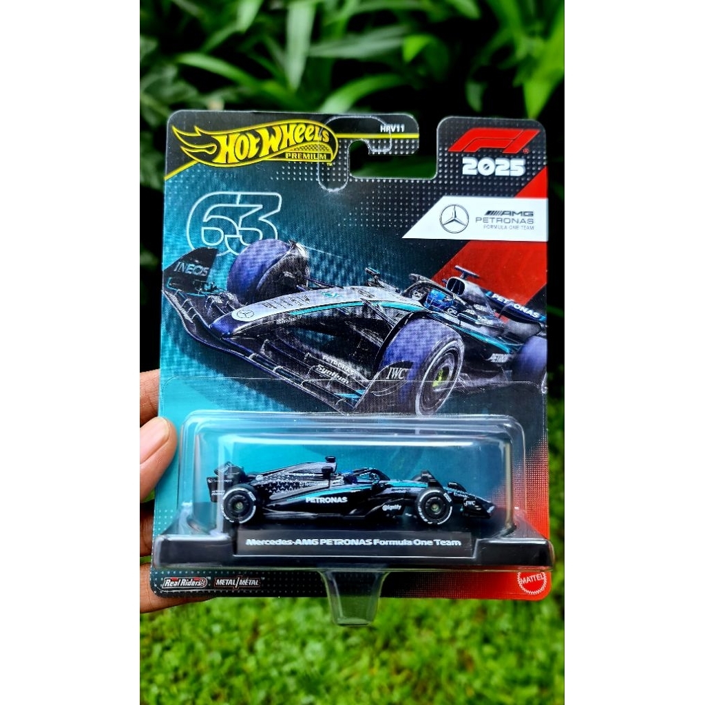 Hot wheels Premium F1 Mercedes AMG #63