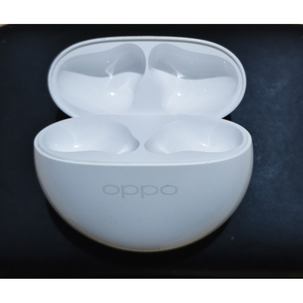 ( second ) Oppo Enco Buds 2 Charging box / Dock Charging