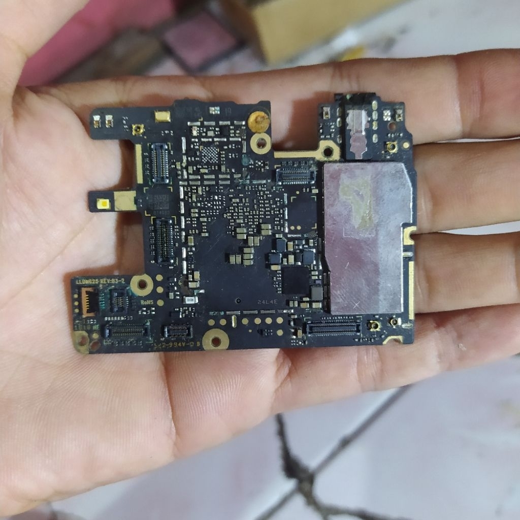 mesin redmi s2 ram 4/64 hidup normal wifi off