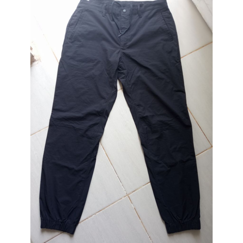 Celana GU Jogger XL
