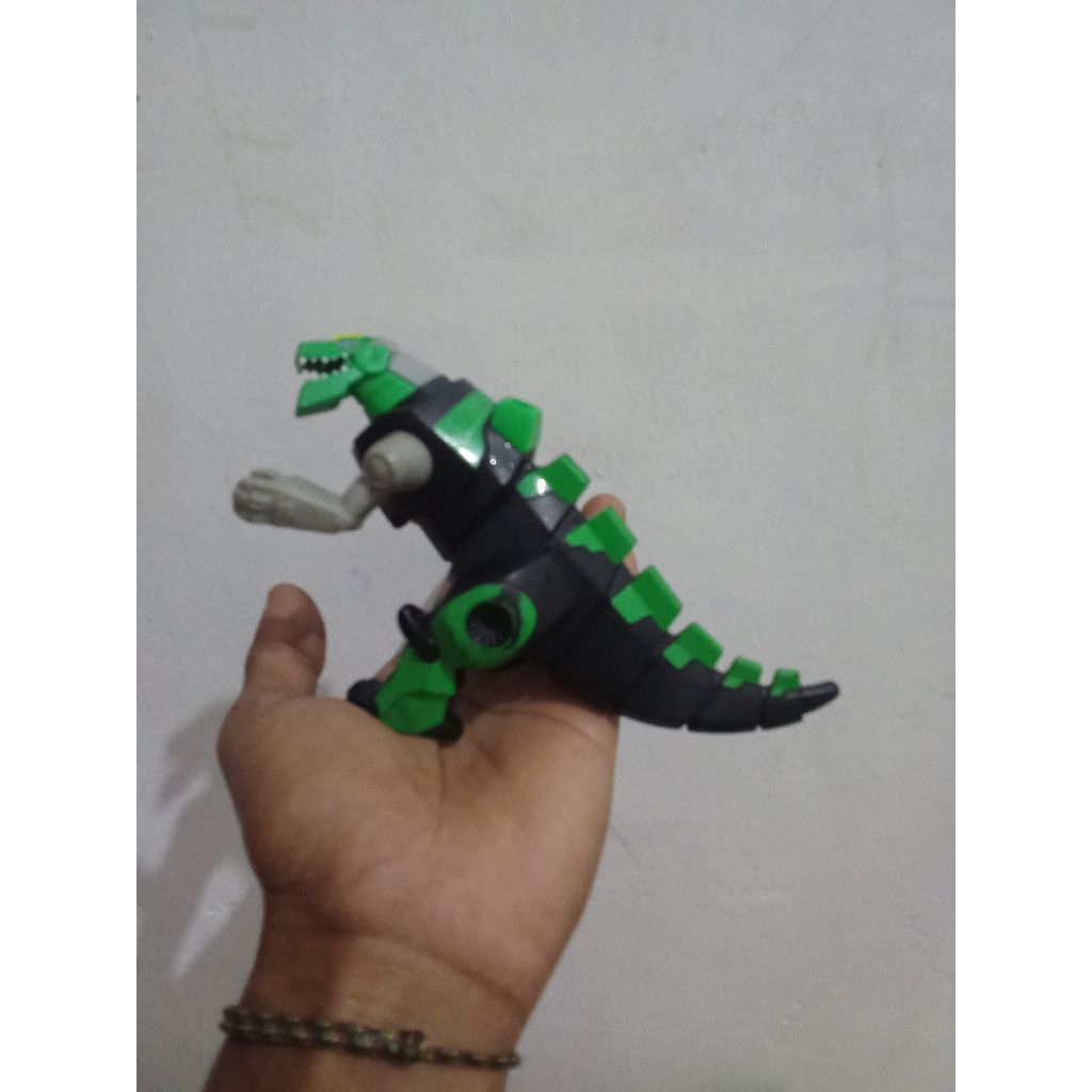 mainan happy meal McDonald's grimlock Transformers