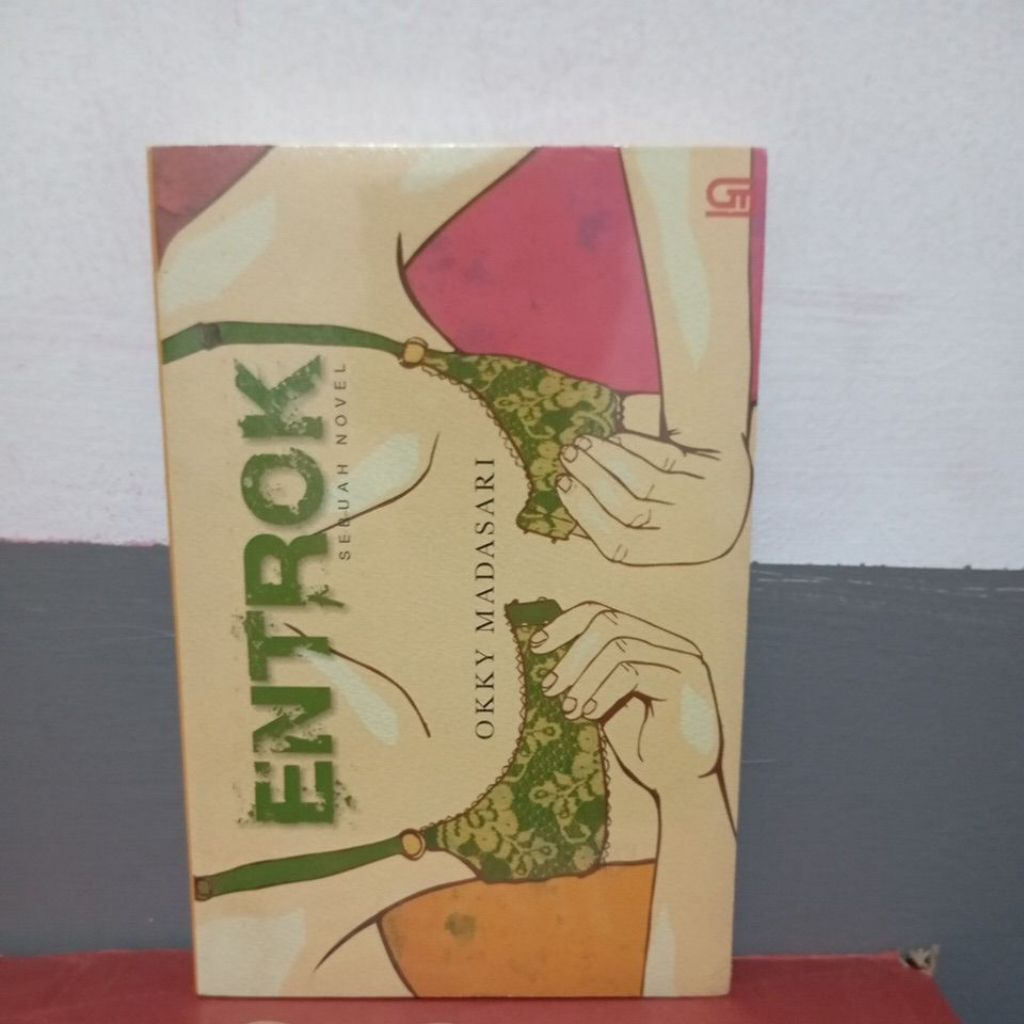 Novel entrok - Okky Madasari