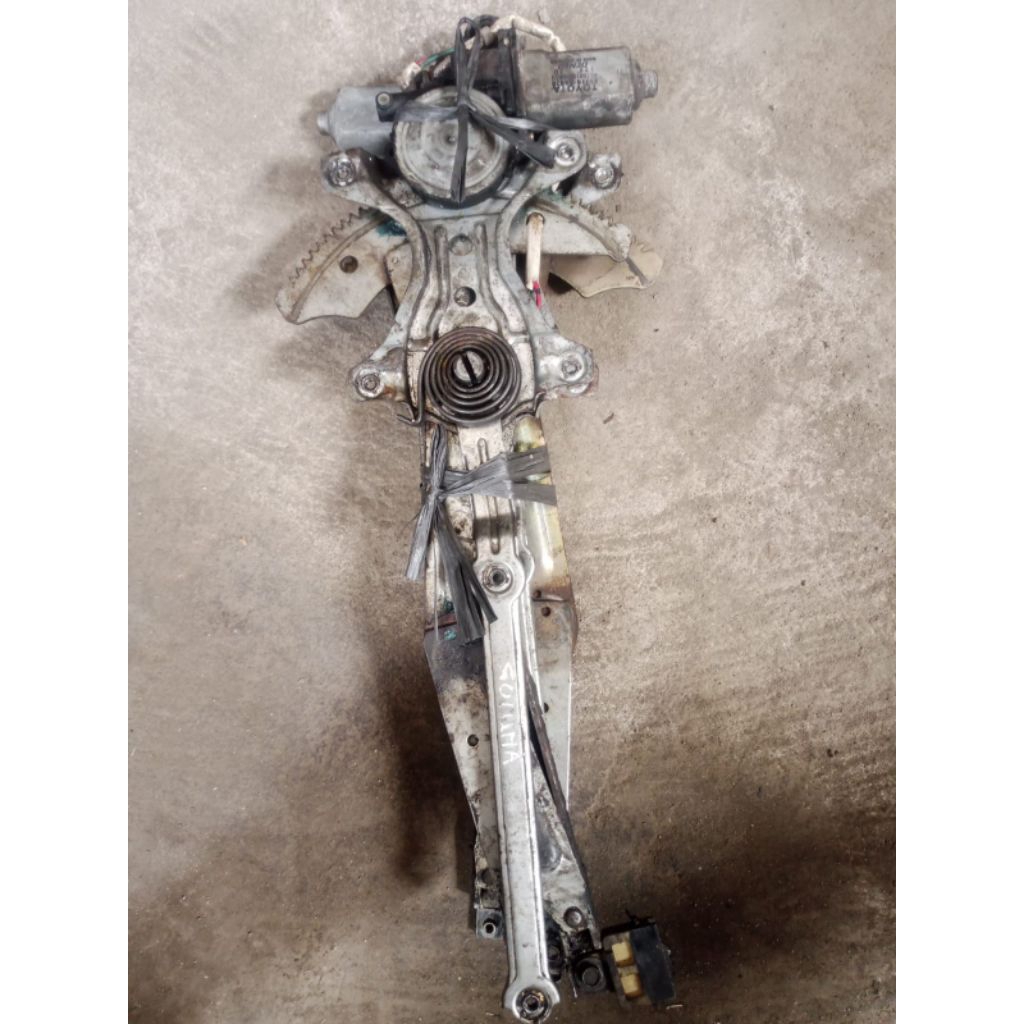 regulator power window depan kankir soluna