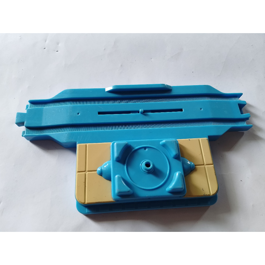 Plarail Takara Tomy Stop & Go Lintasan Dudukan Terompet Part Chuggington