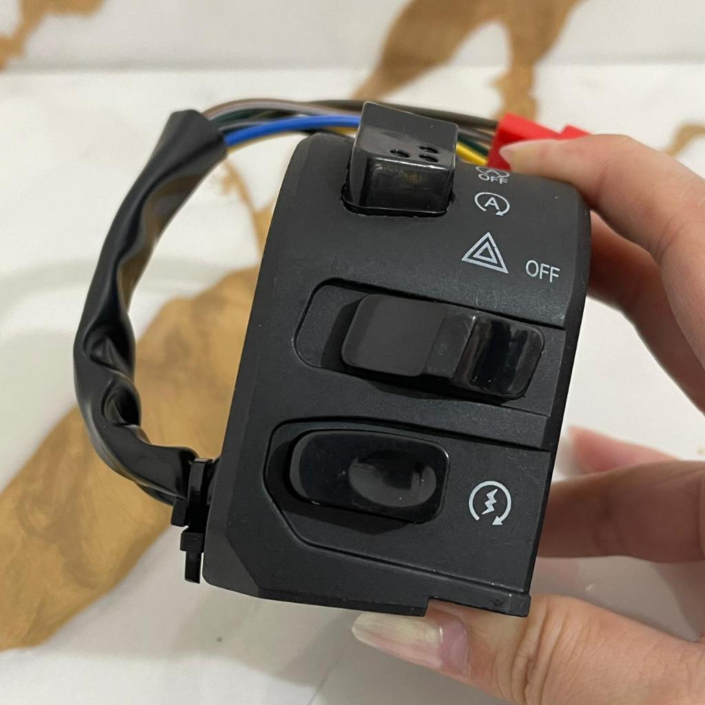 SAKLAR LAMPU RH (KANAN) NMAX NEW 2020 (TAKEHO)