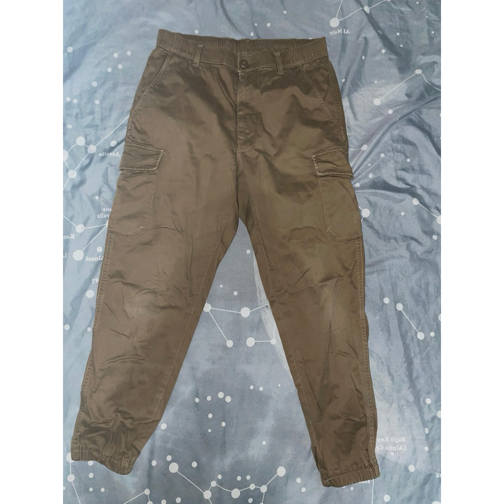 Celana Cargo pria Uniqlo
