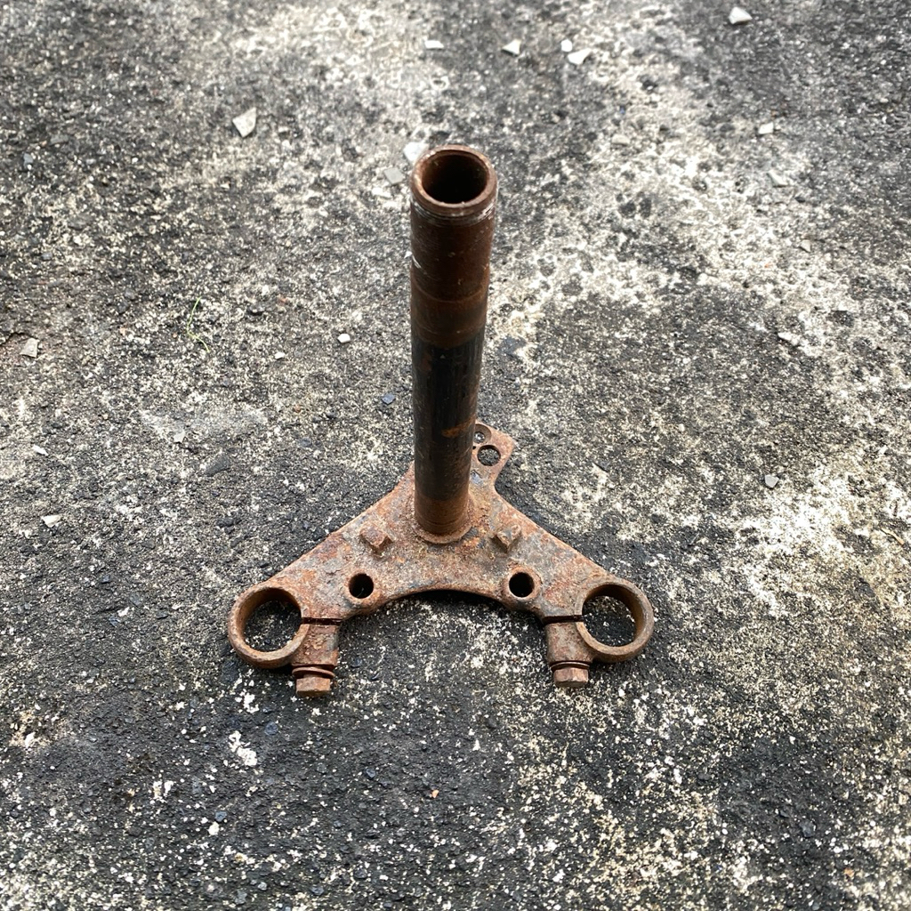 Segitiga Bawah Honda GL100 GL125 Original