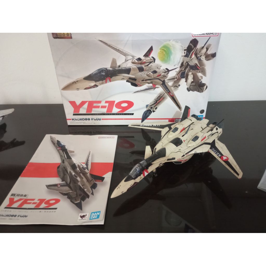 dx chogokin yf 19 macross plus