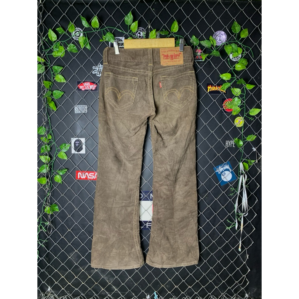 Celana cutbray corduroy Levis