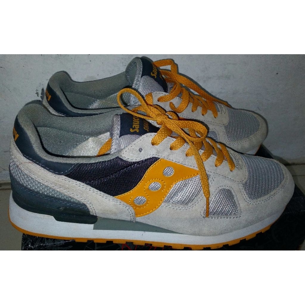 sepatu saucony shadow original no 43