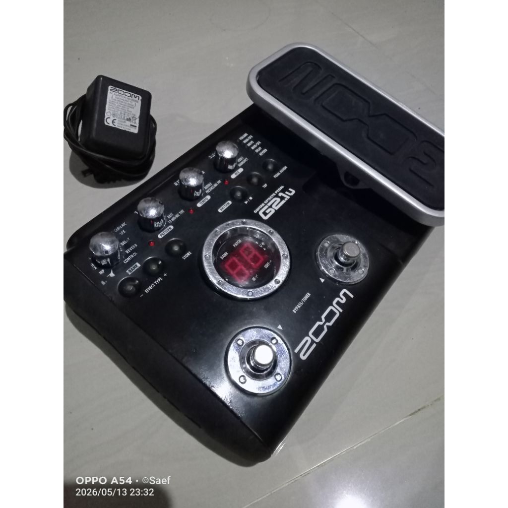 Efek Gitar Zoom G2.1u