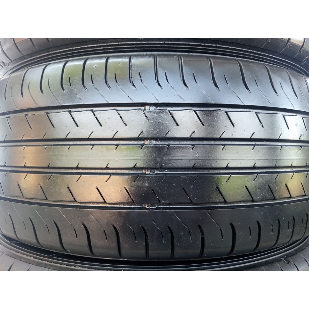 BAN 215 55 R17 DUNLOP SP SPORT MAXX 050