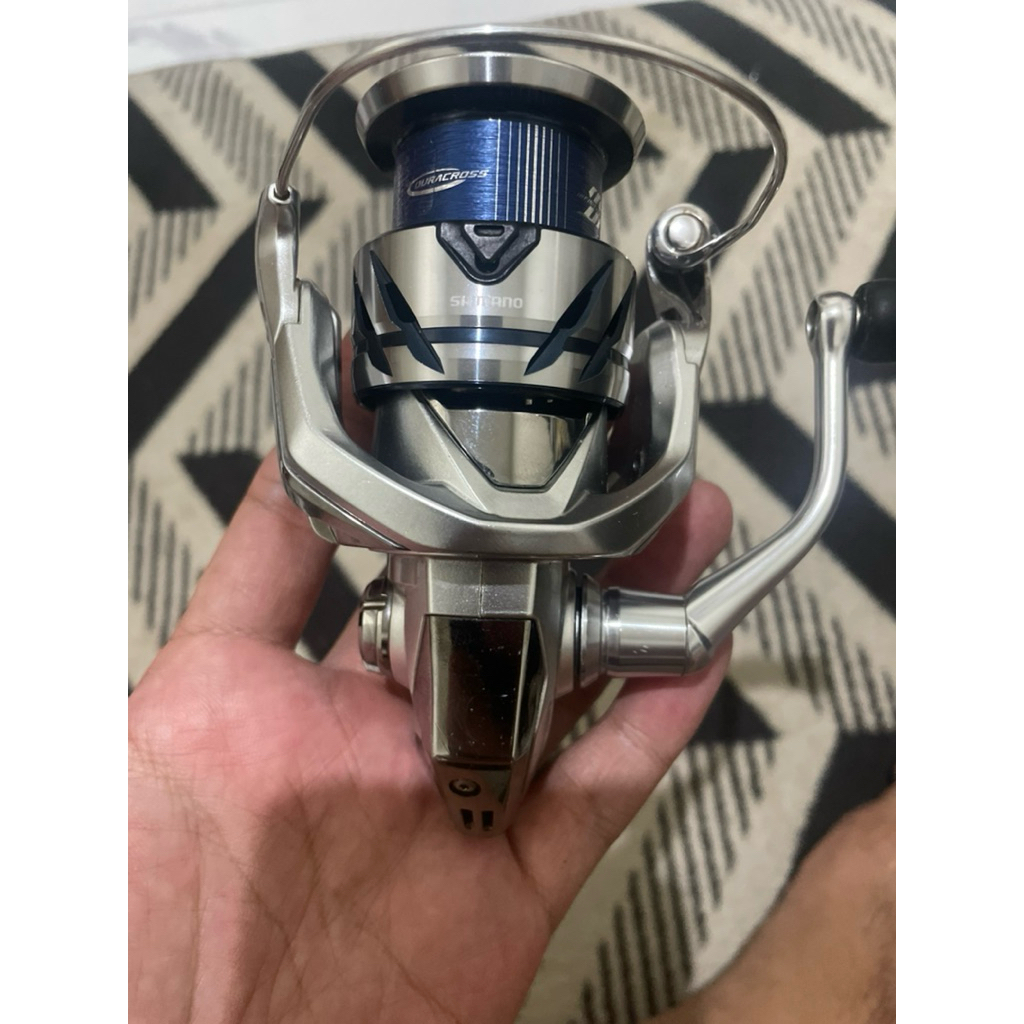 Reel Shimano Stradic FM 2500HG (Second)