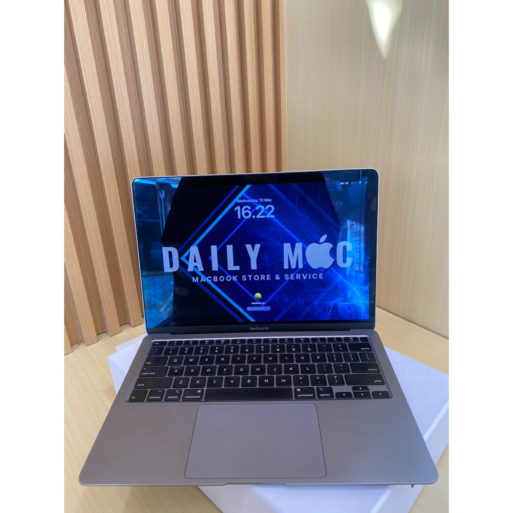 MACBOOK AIR 13" 2020 MVH22 CTO RAM 8 SSD 512GB