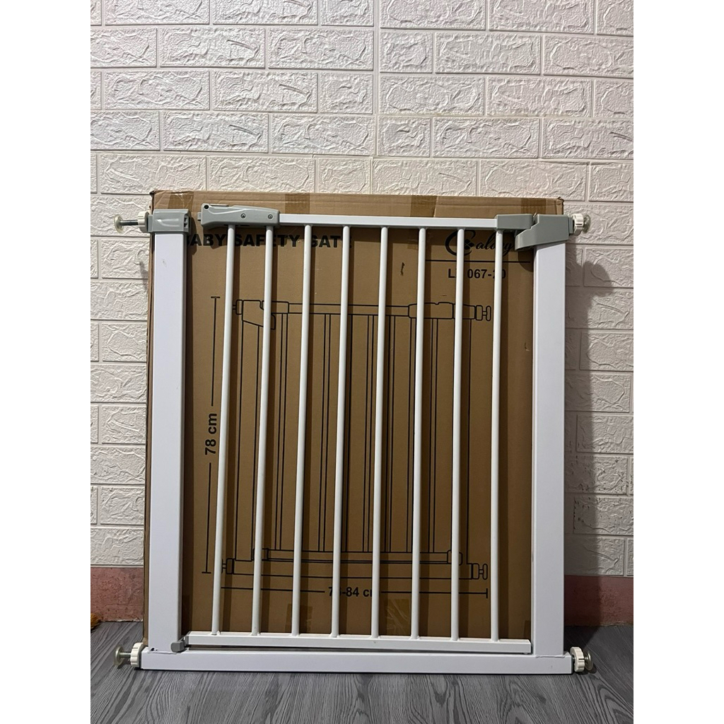 [Preloved] SPEEDS Baby Safety Gate