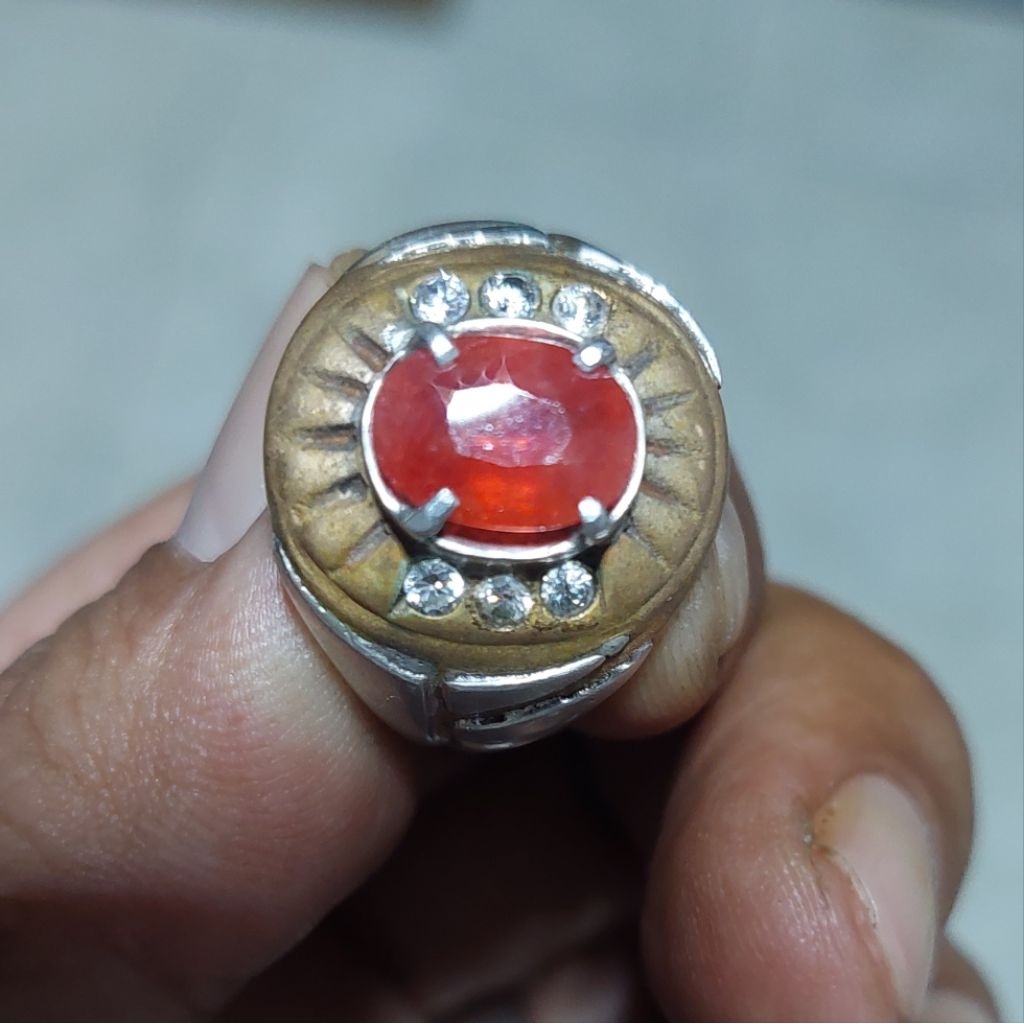 natural red orange safir sapphire