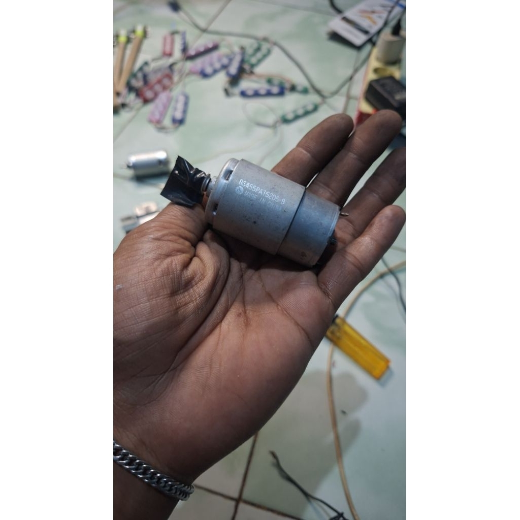 Dinamo bor DC 12v-24v  Diameter As 2,3mm