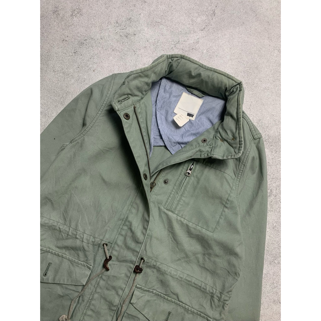 levi parka