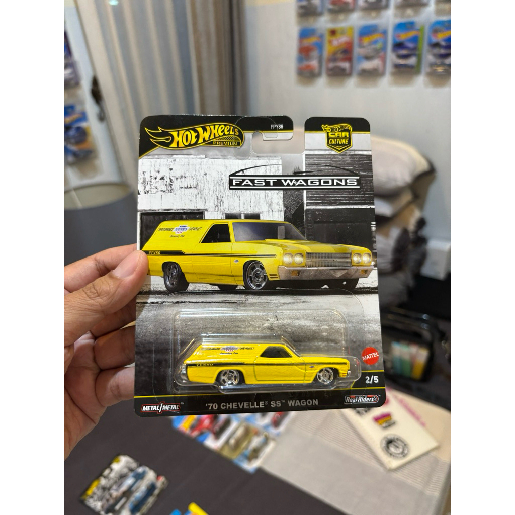 HOTWHEELS PREMIUM CHEVELLE SS WAGON