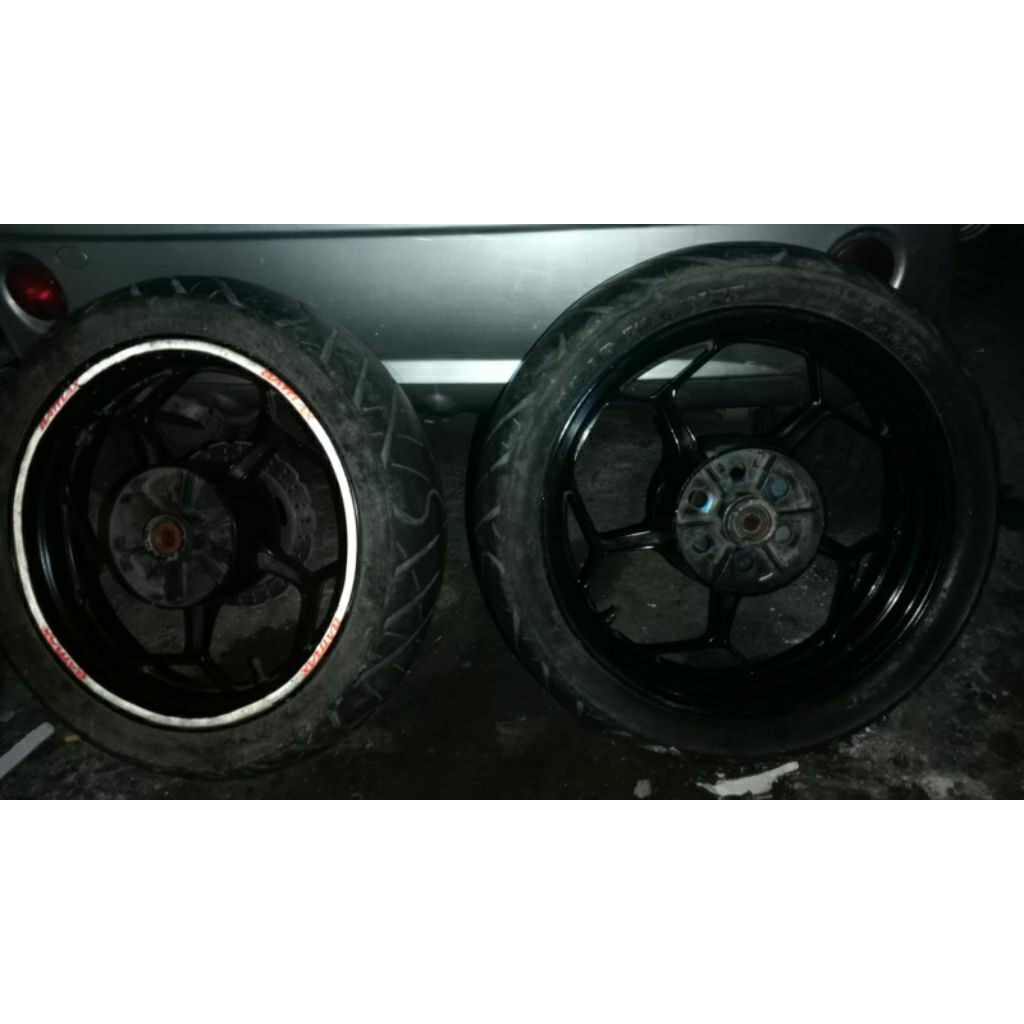 Plek Set Ban Belakang Original Copotan Kawasaki Ninja 250 Fi Old Z250
