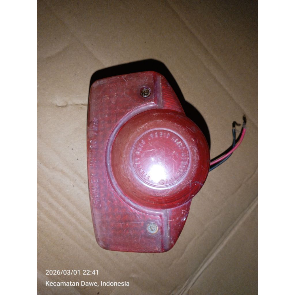Stoplamp lampu belakang cb100 original