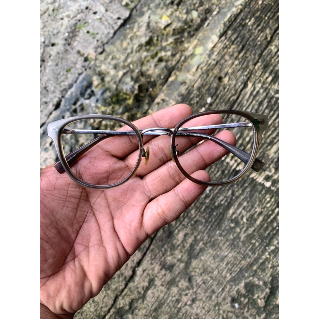 frame kacamata saturday
