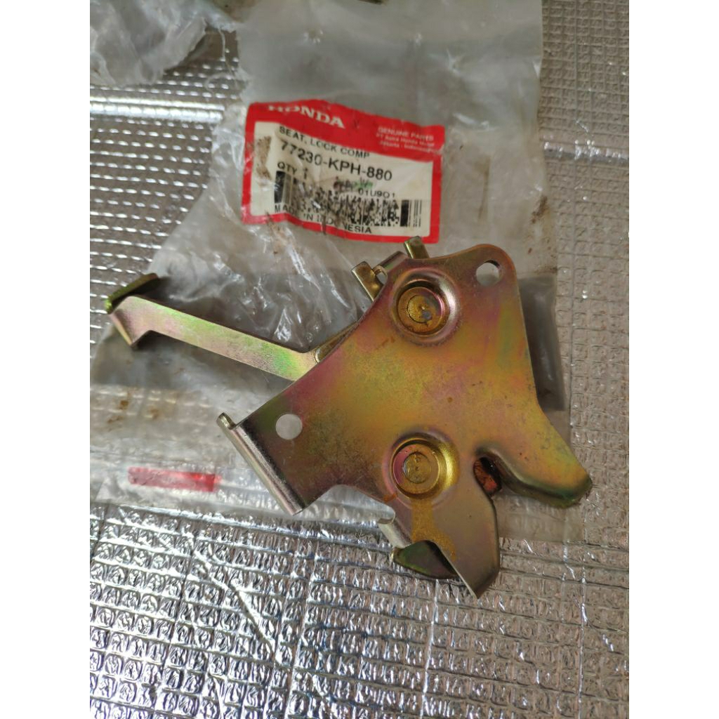 Kunci jok Original Honda Karisma