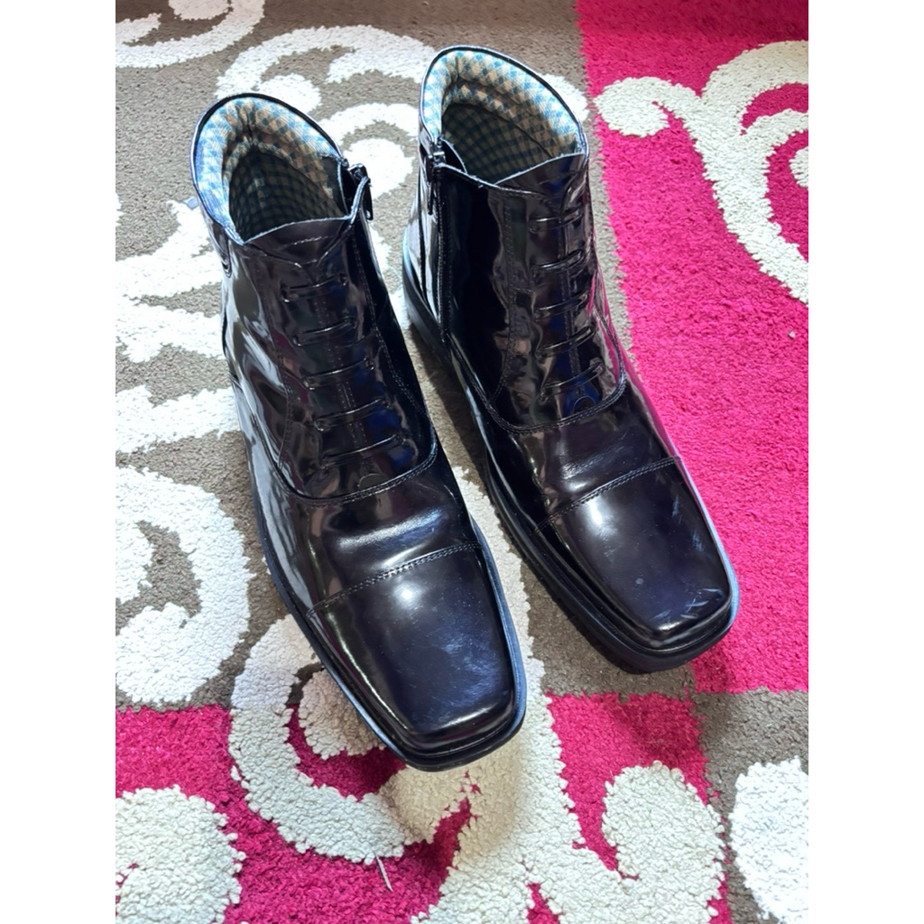 sepatu PDH mingguan