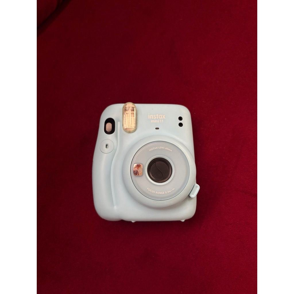 preloved instax mini 11