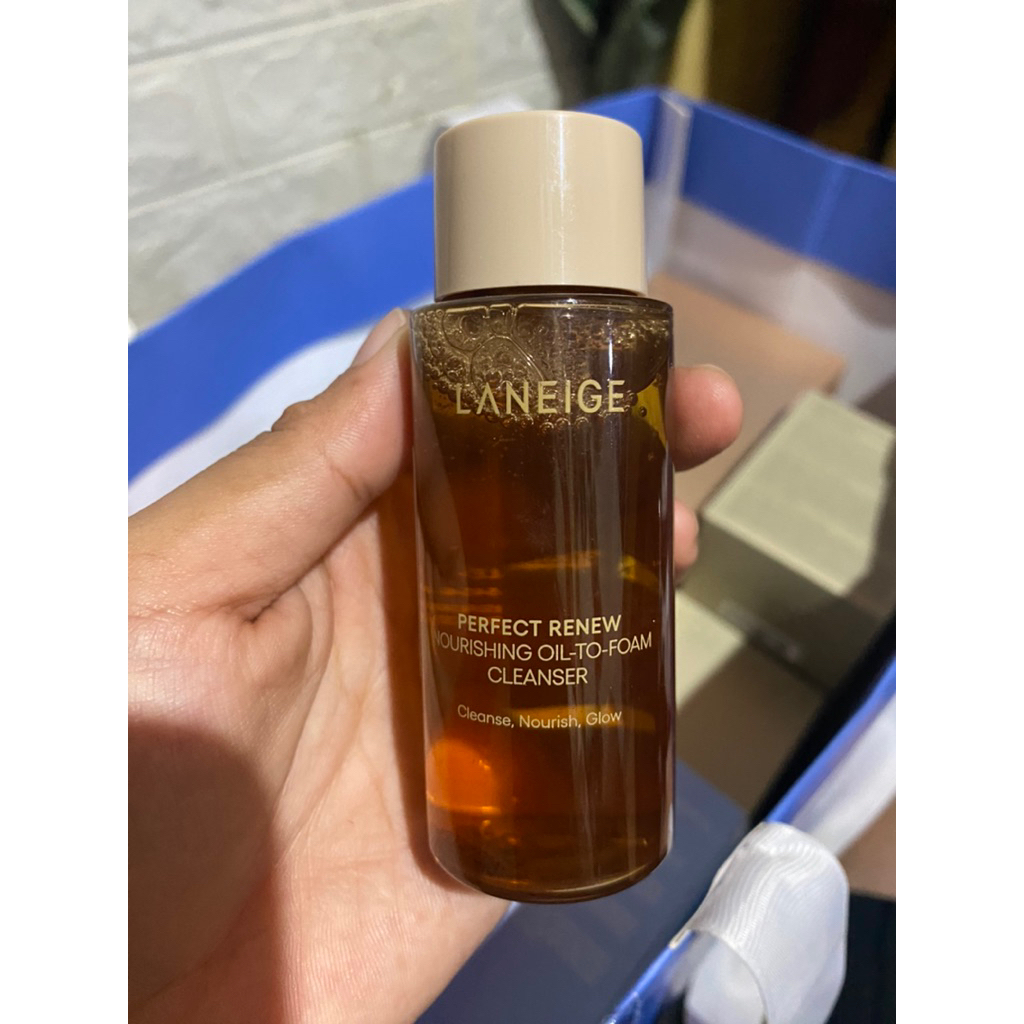 Laneige Perfect Renew Nourishing Oil to Foam Cleanser 50ml