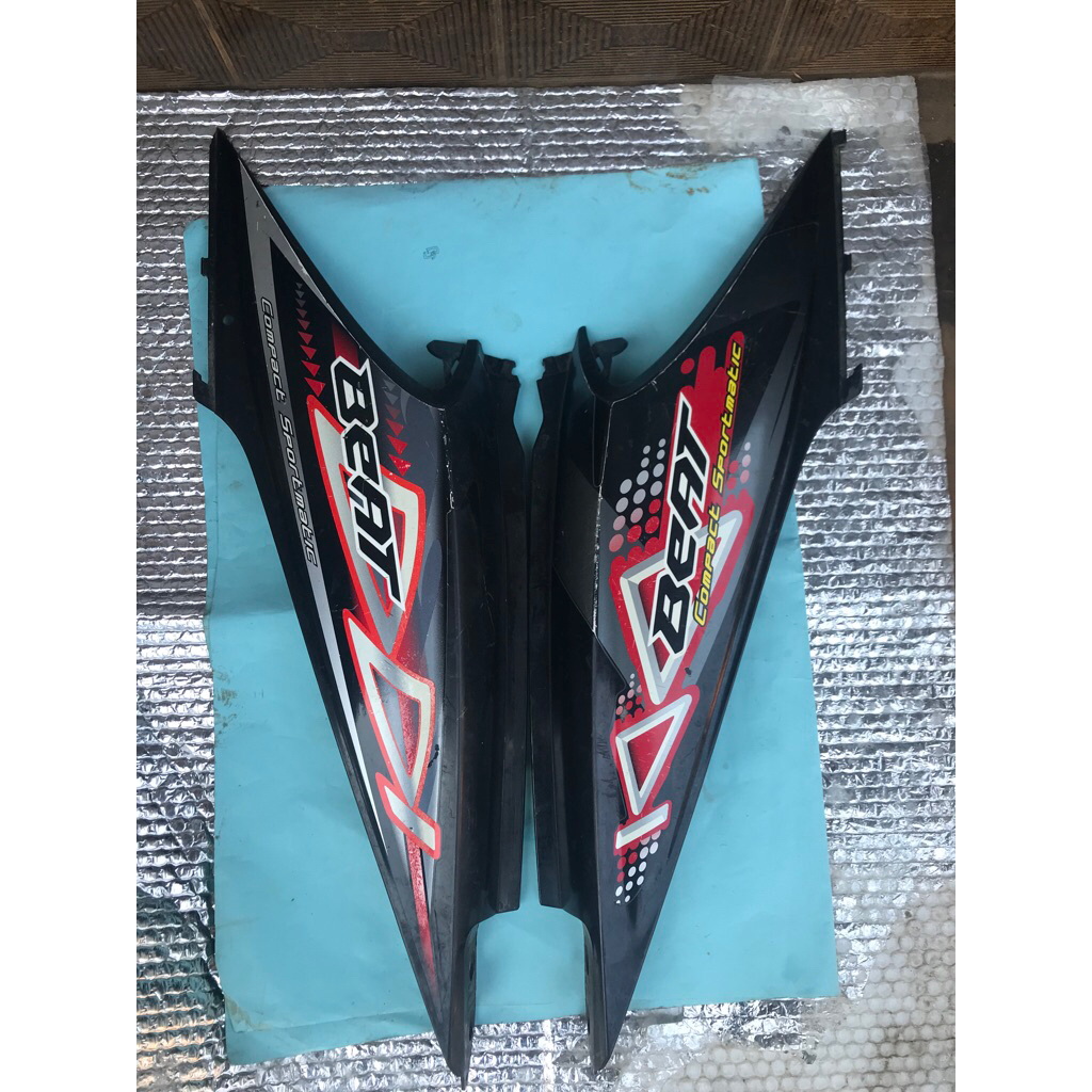 Cover body Samping Honda Beat Karbu Old 2008-2012 set kanan kiri warna hitam Ori Copotan Body Beat L