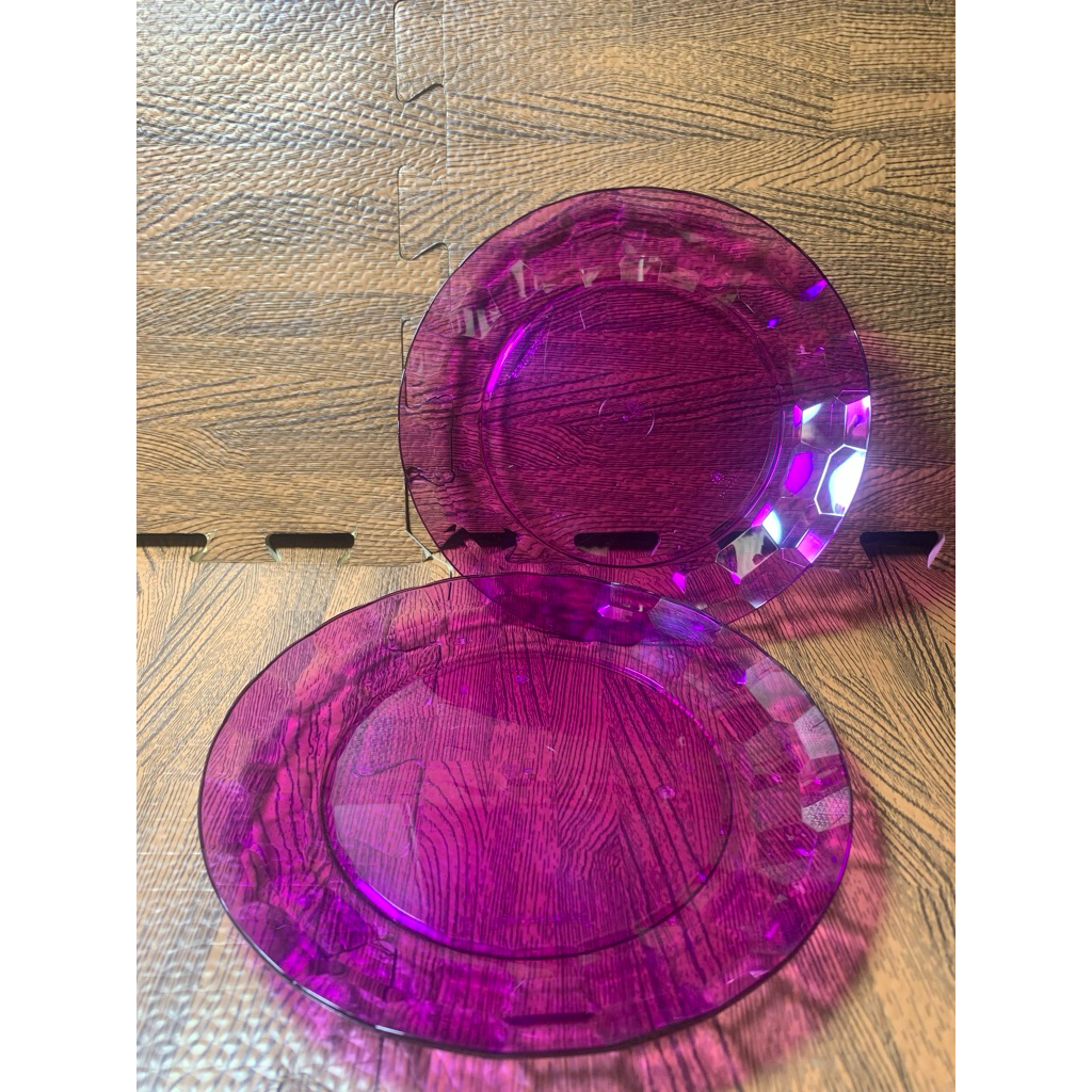 Tupperware Prism Plate Ungu