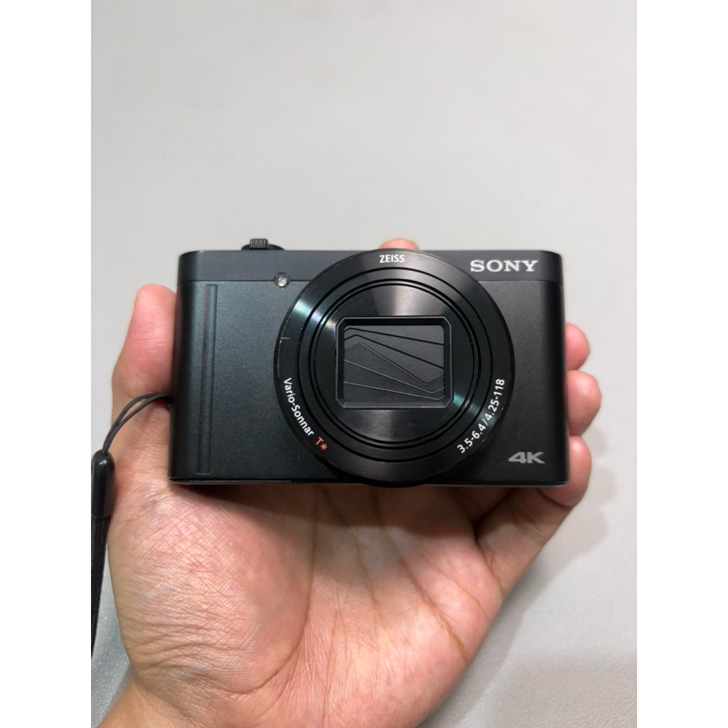 Sony WX800