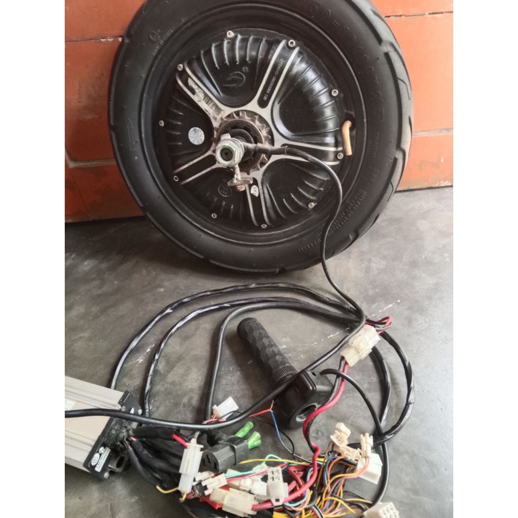 KIT SEPEDA LISTRIK BLDC 350 WATT 48VOLT RING14  BEKAS UNWINFLY