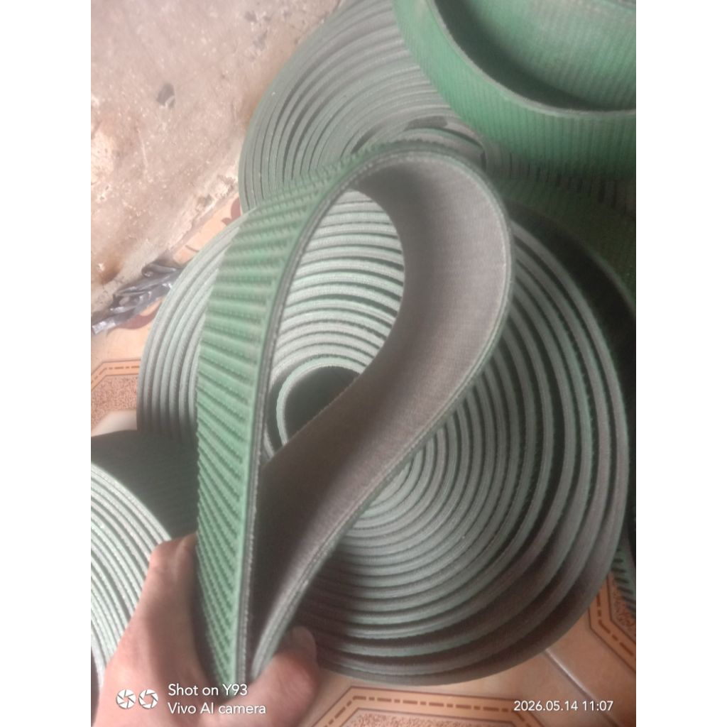 belt conveyor penggiling padi ban diesel penggiling padi
