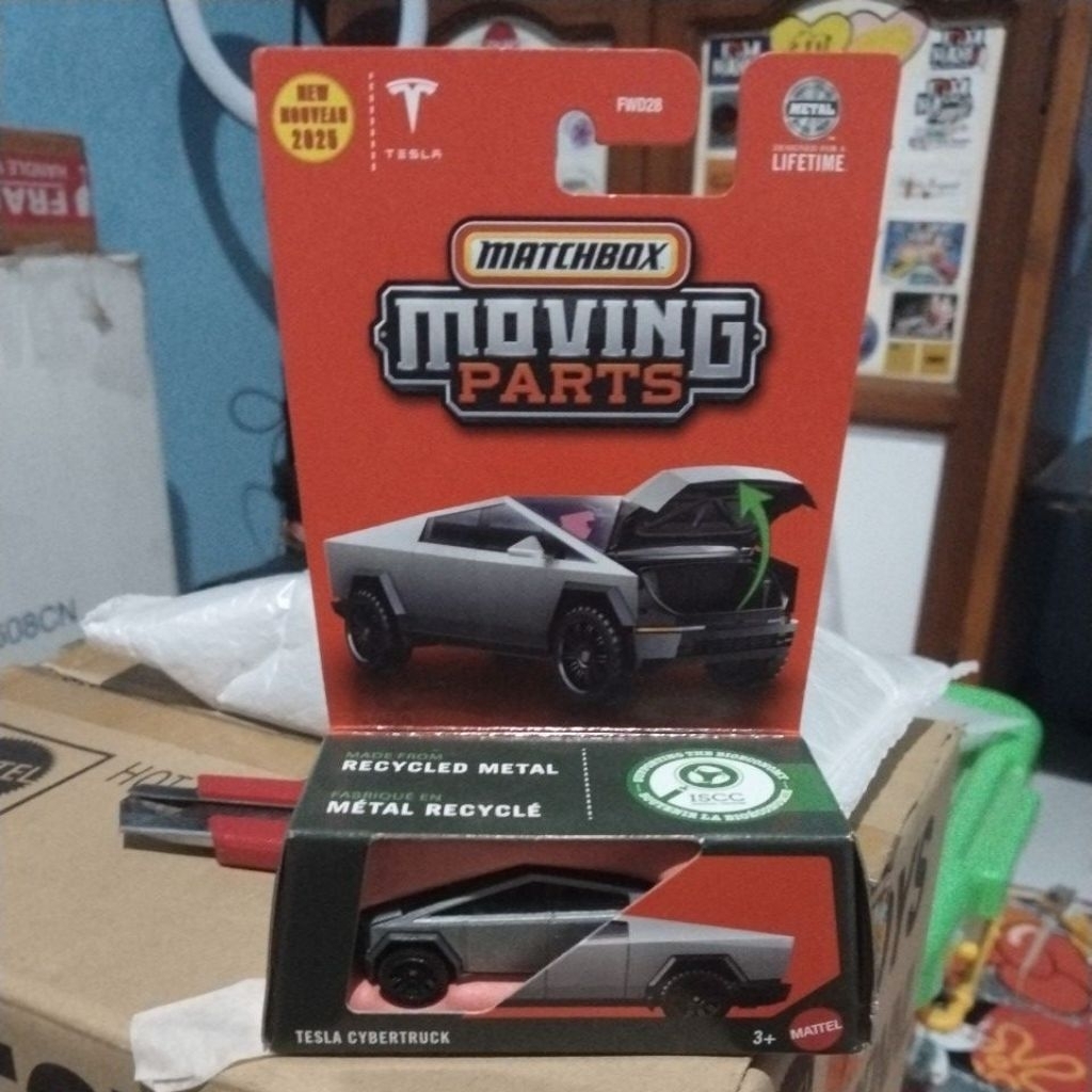 Matchbox movingparts TESLA CYBERTRUCK