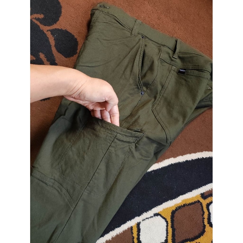 celana Chino cargo fieldcore like new