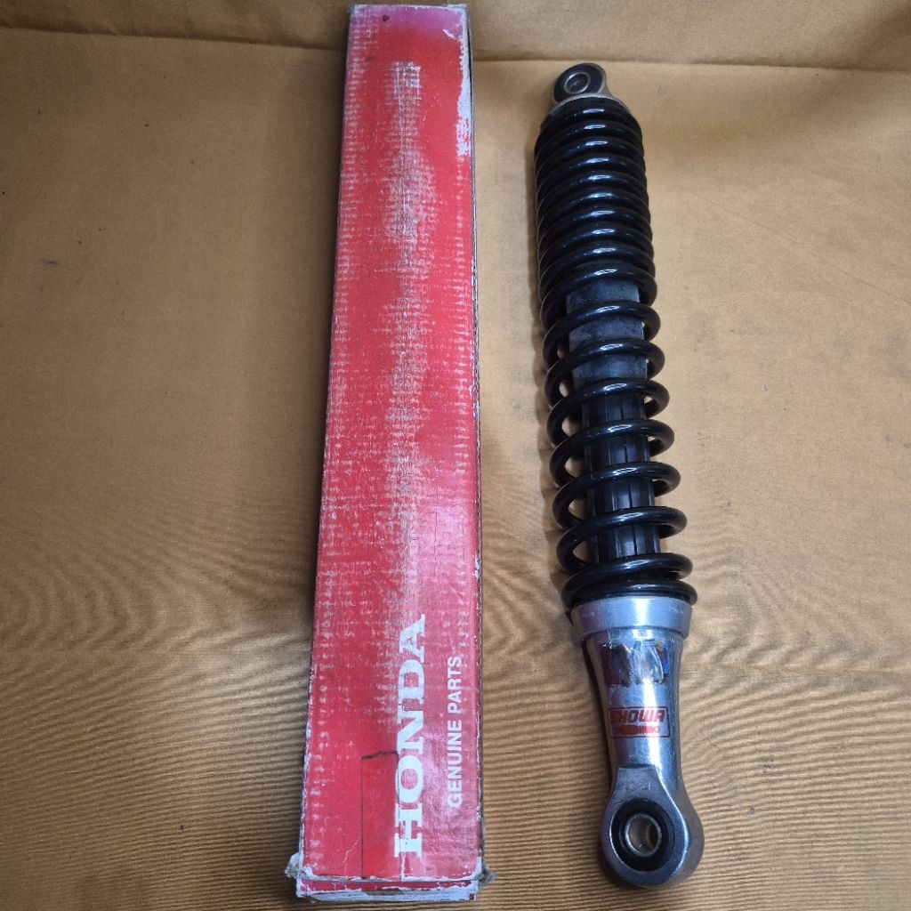 52400-KTM-850ZB Shock Belakang Honda Supra X 125 2007-2014 Original