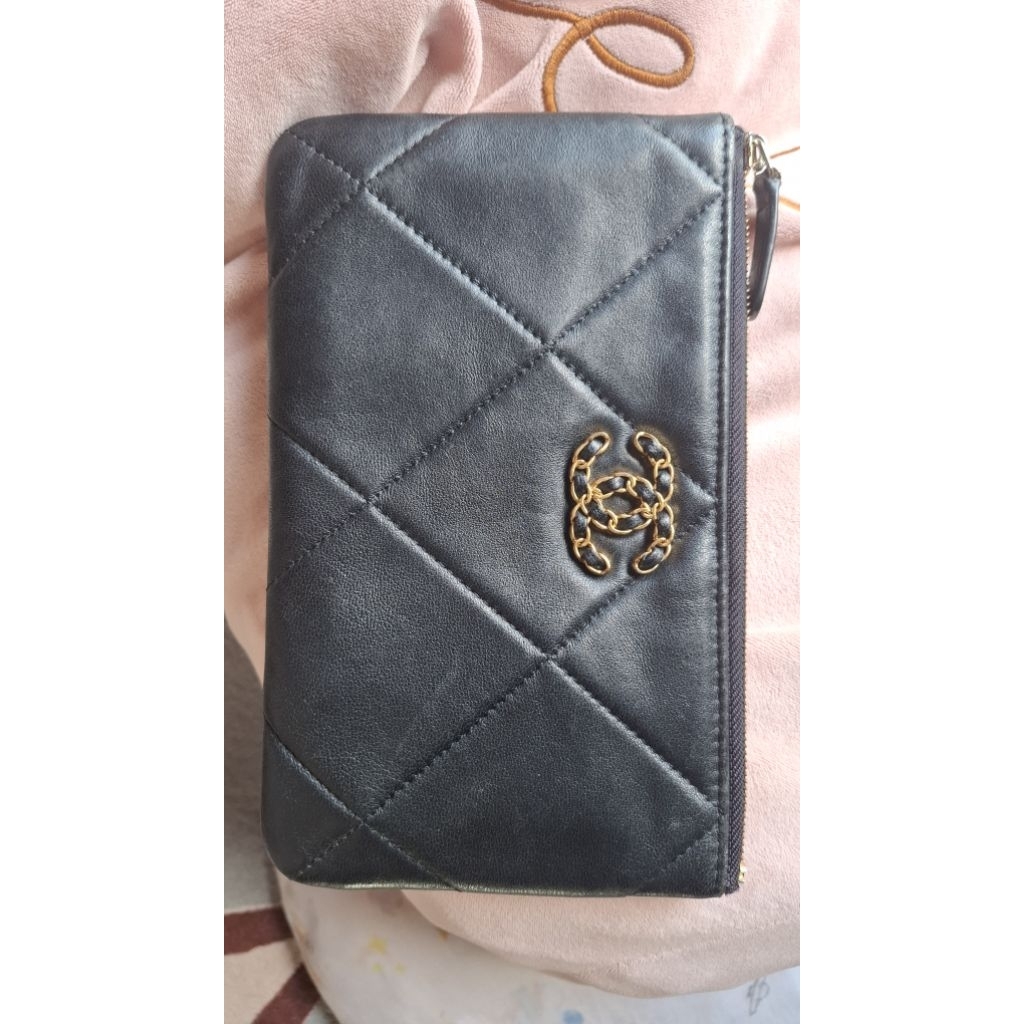 Preloved Dompet Chanel