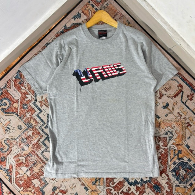 KAOS VANS OFF THE WALL ABU