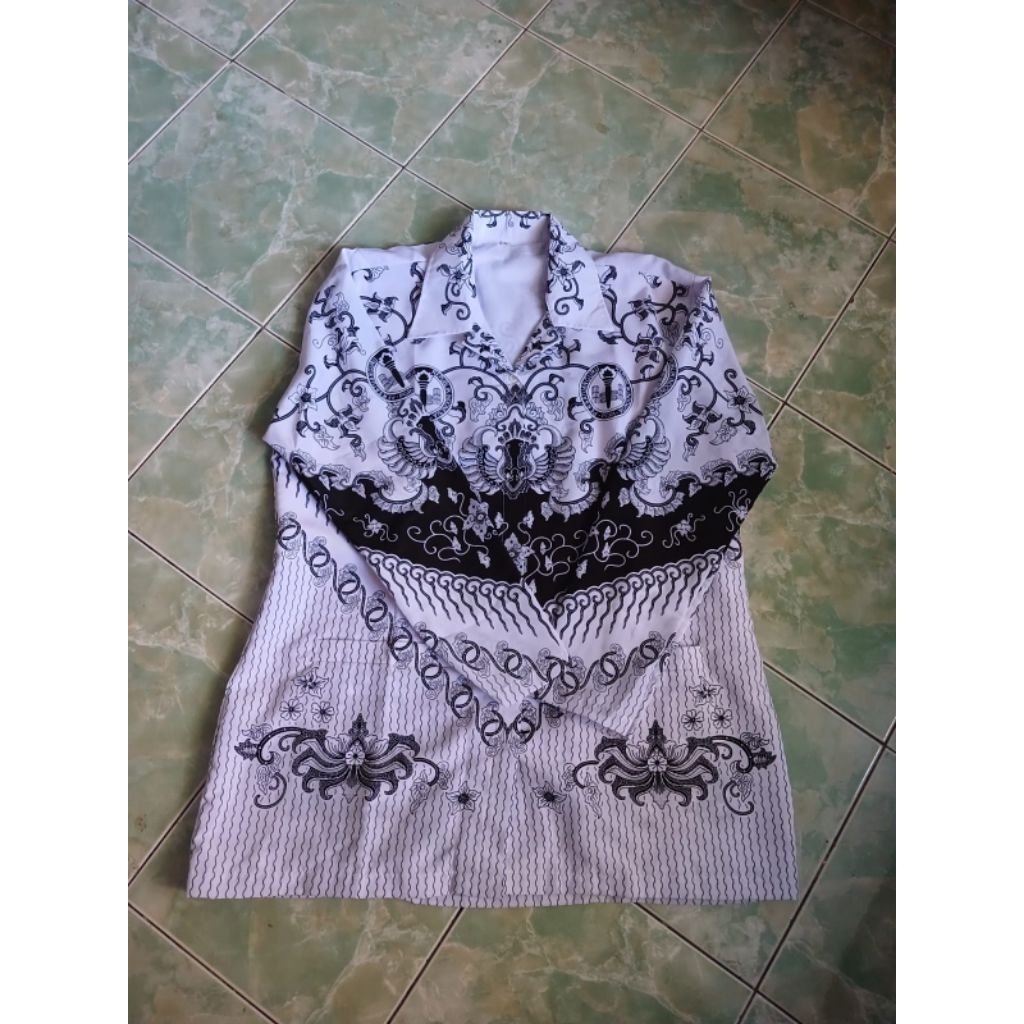 seragam PGRI wanita 5L LD 120