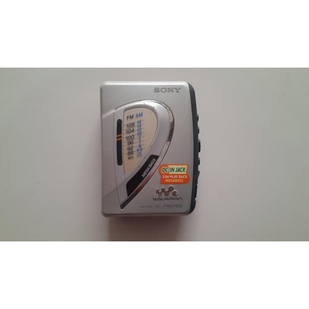 Wallman Sony WM-FX199
