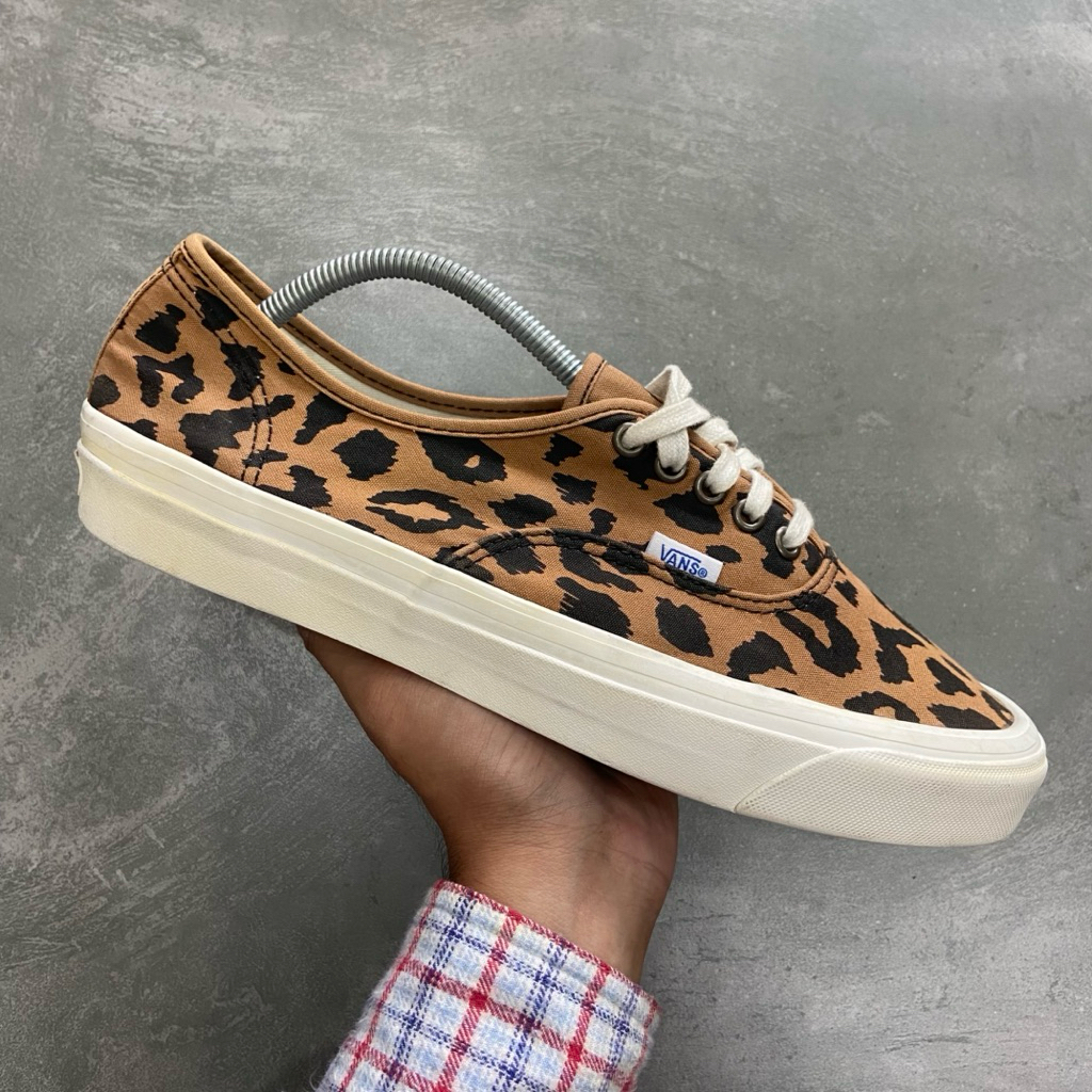[Size 45] Rare Vans Authentic 44 DX ‘OG Leopard’ (VN0A38ENVL0) Second Original Kondisi Nominus. Harg