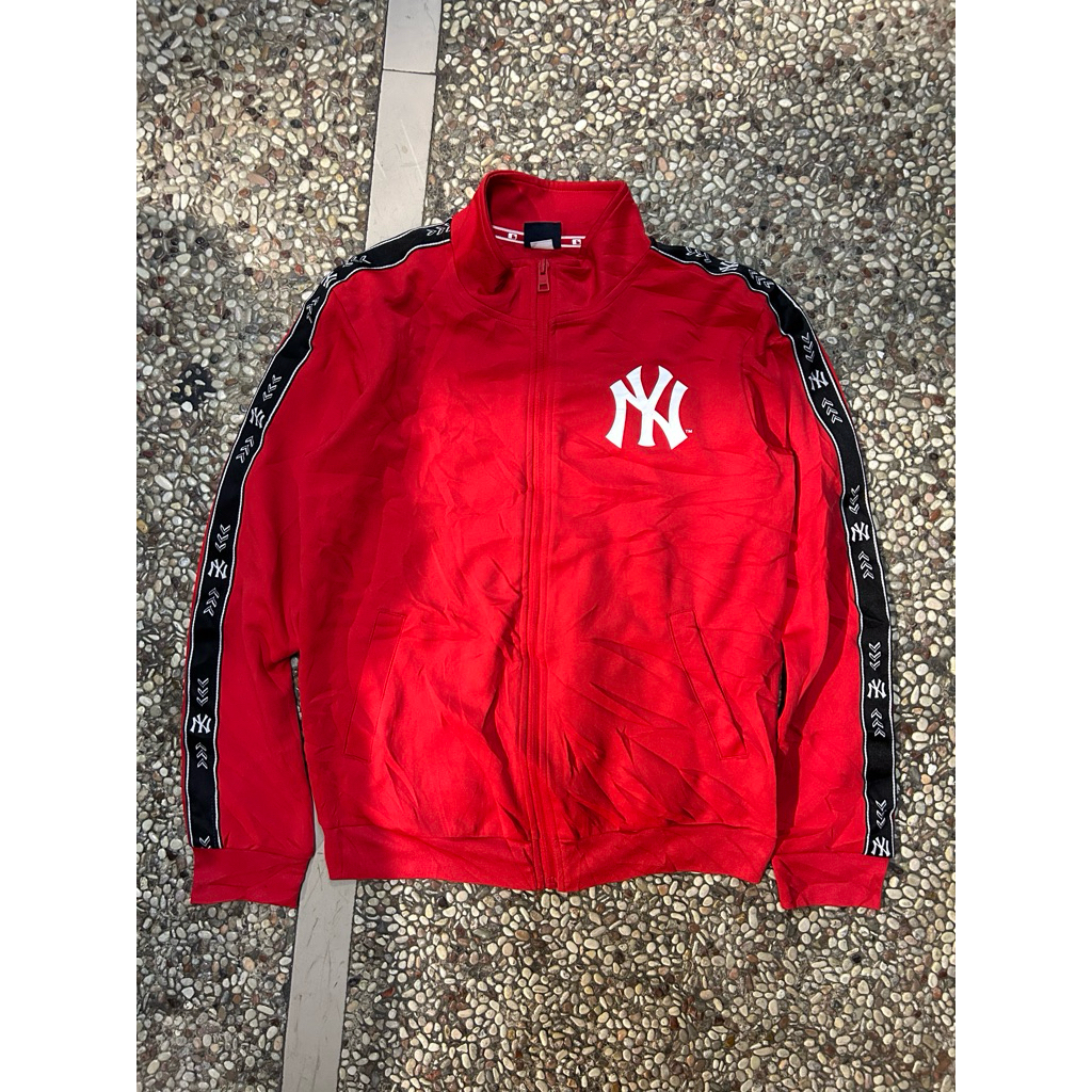 Tracktop MLB