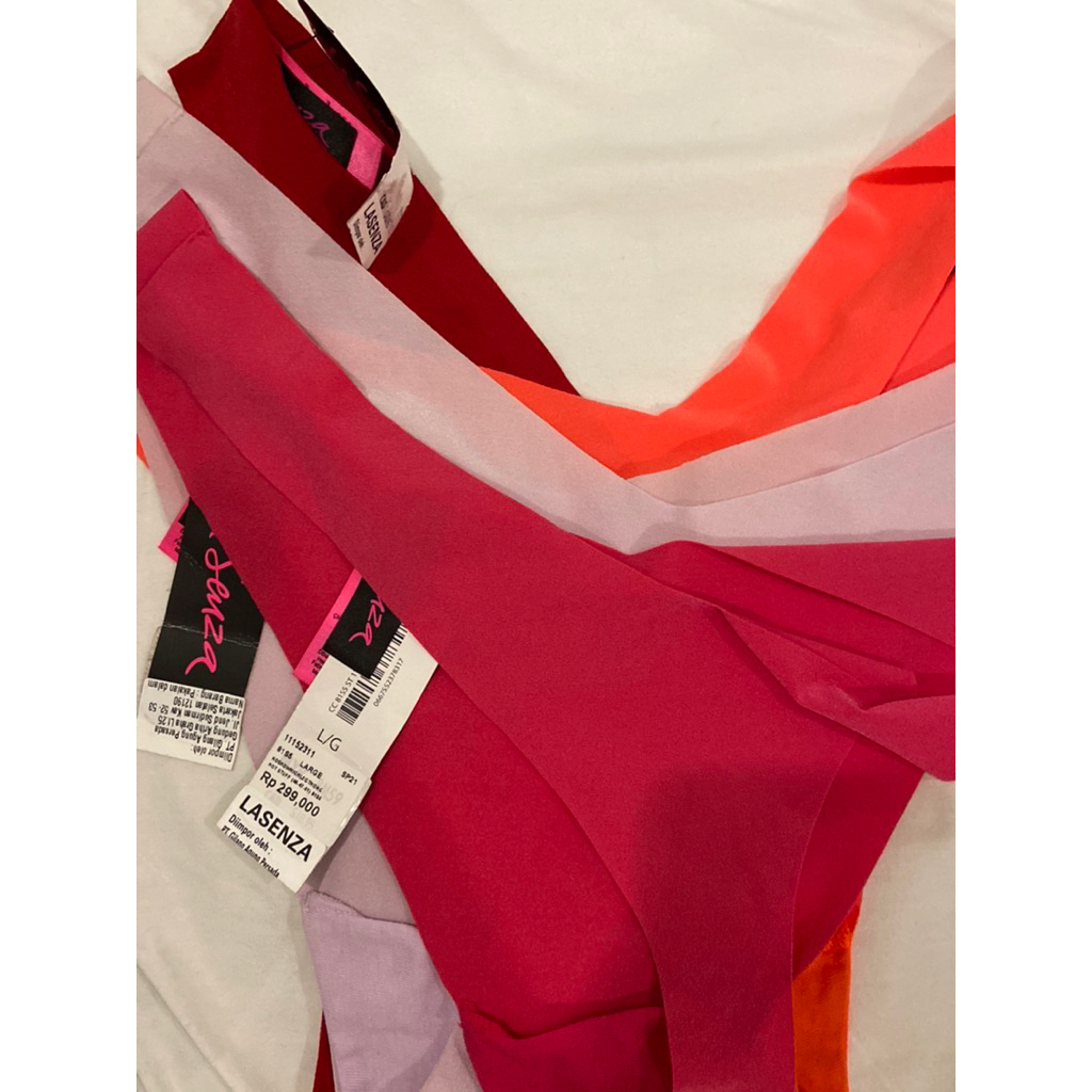 NEW LA SENZA Thong size L gstring lingerie