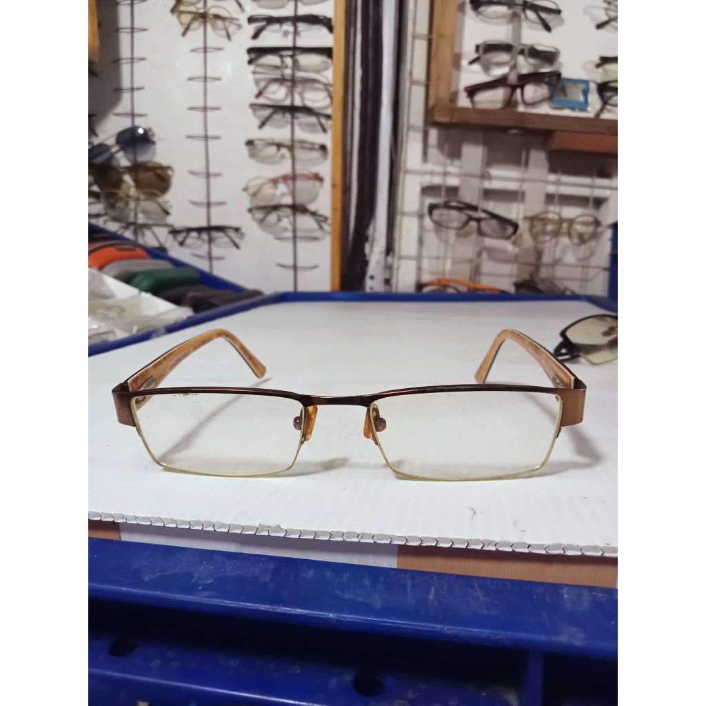 Emporio Armani frame kacamata preloved