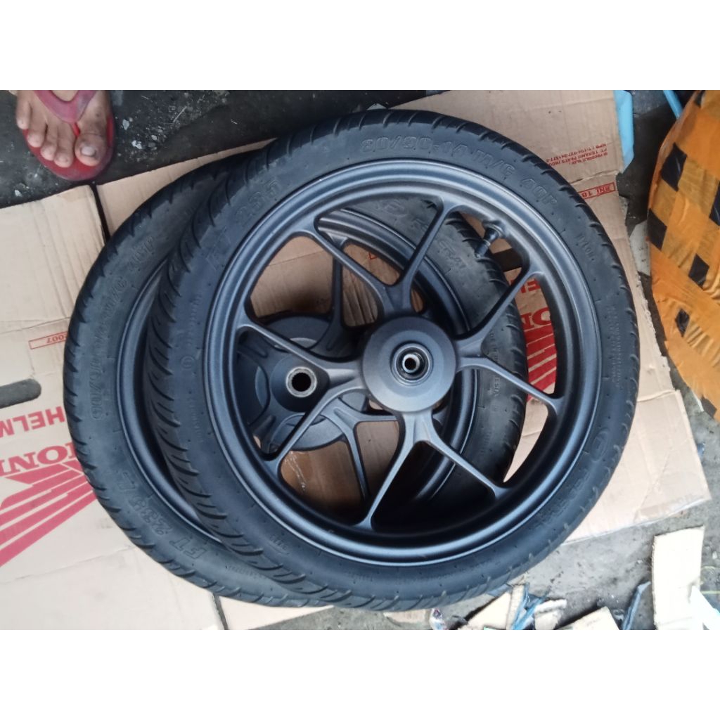 VELG/PELK/DEPAN BELAKANG 1SET+BAN MOTOR HONDA BAET DELUXE KODE'K1AA GENIO KOJ 2020 2022,2024 ORIGINA