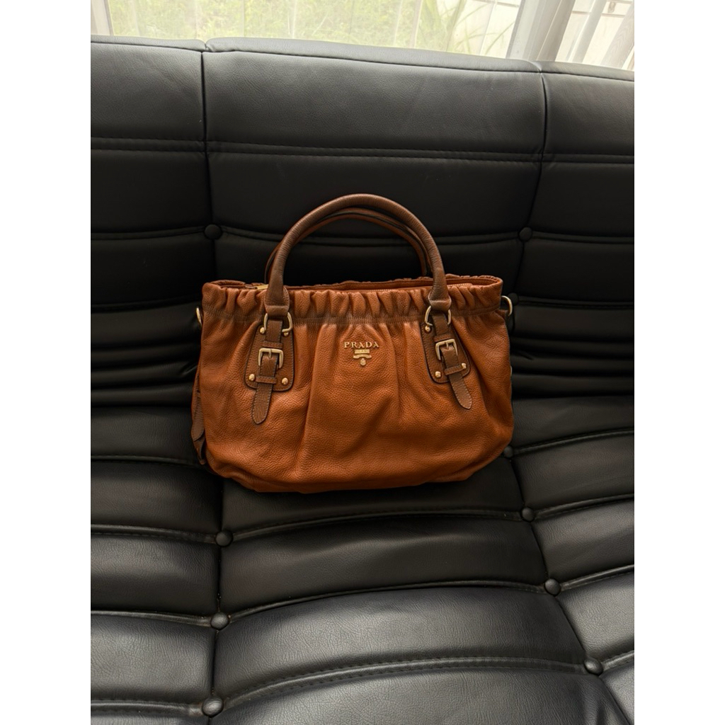 Prada vintage totebag
