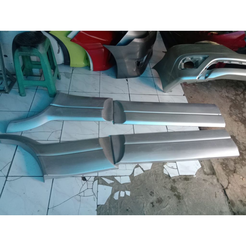 moulding escudo original suzuki